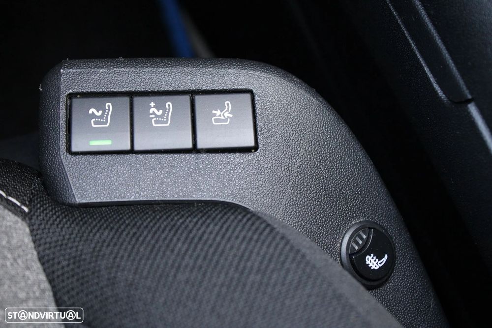 Citroën C4 Spacetourer PureTech 130 Stop&Start EAT8 SHINE - 27