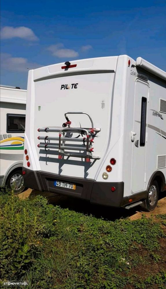 Pilote Reference - 8