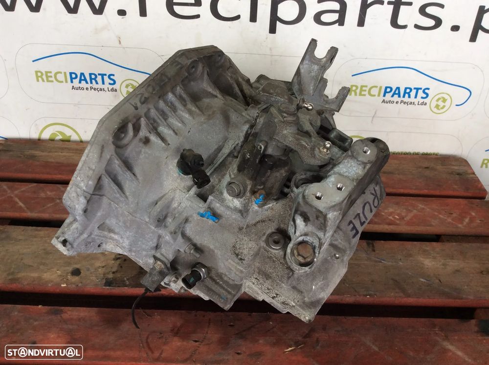 Caixa Velocidades Chevrolet Cruze 2.0D 163cv ano 2011 - 1