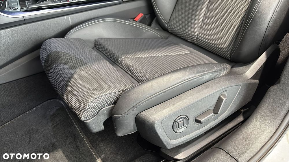 Audi A6 Allroad - 13