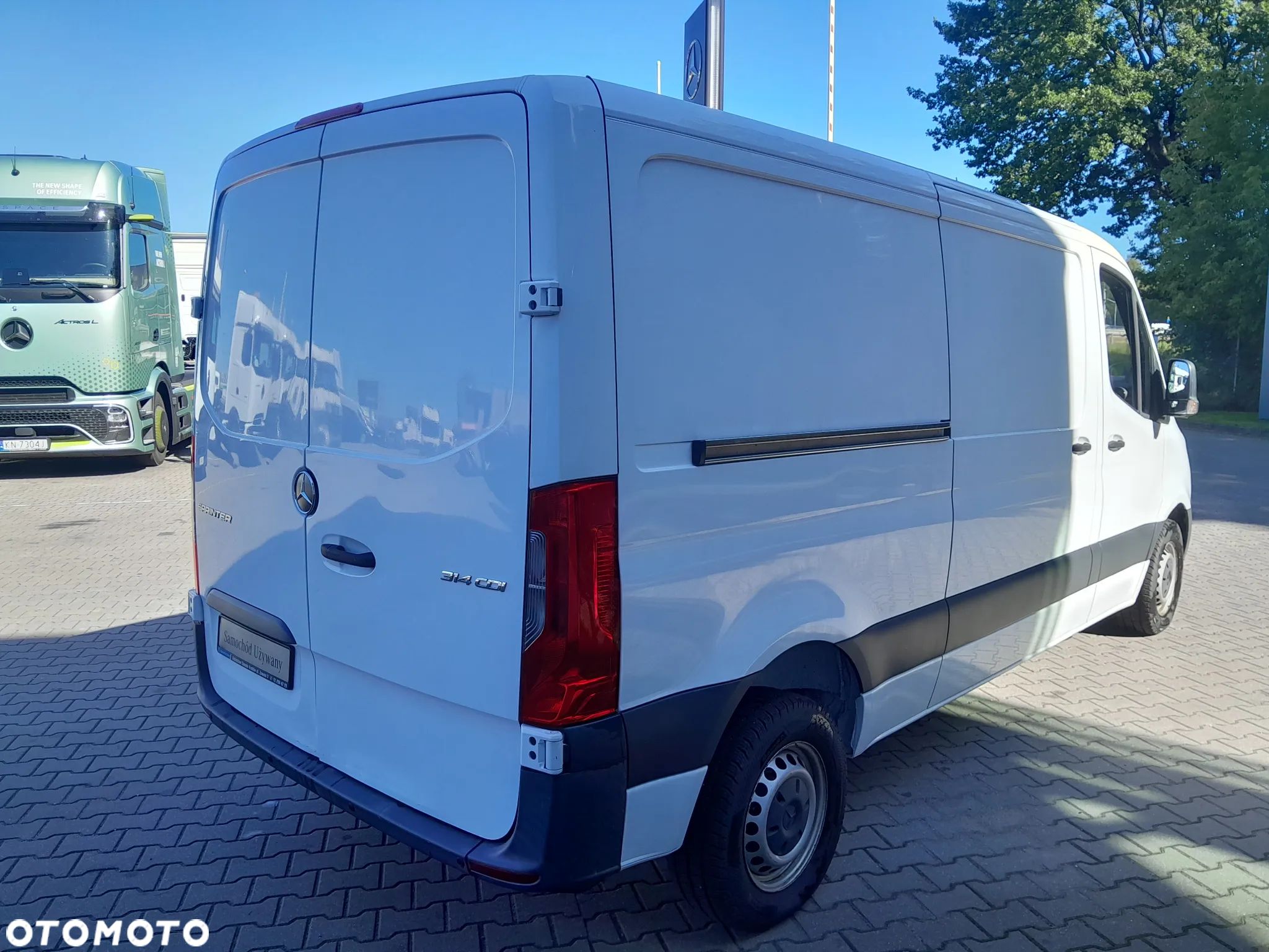 Mercedes-Benz Sprinter - 6