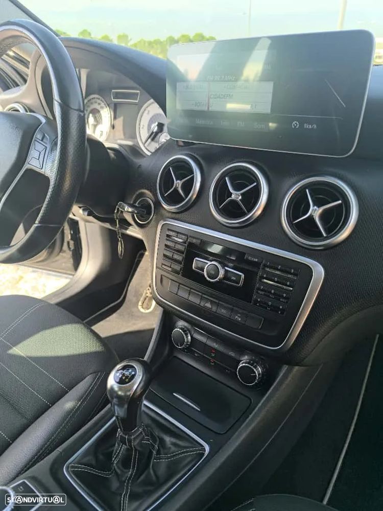 Mercedes-Benz A 180 CDi BE Edition Urban - 22