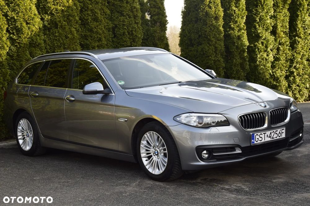 BMW Seria 5 520d xDrive - 11