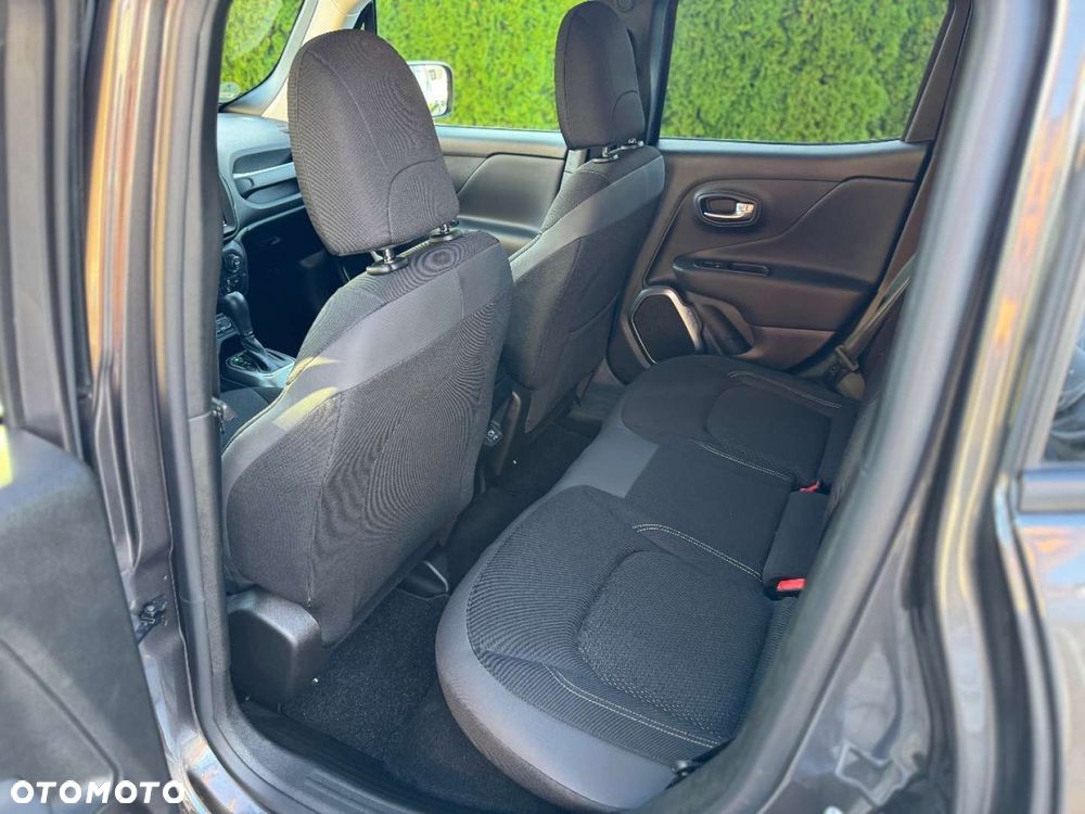 Jeep Renegade - 27