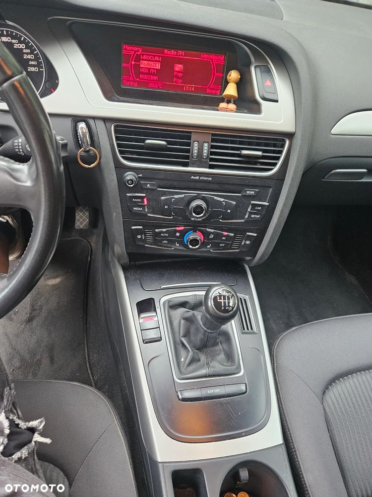 Audi A4 Avant - 11