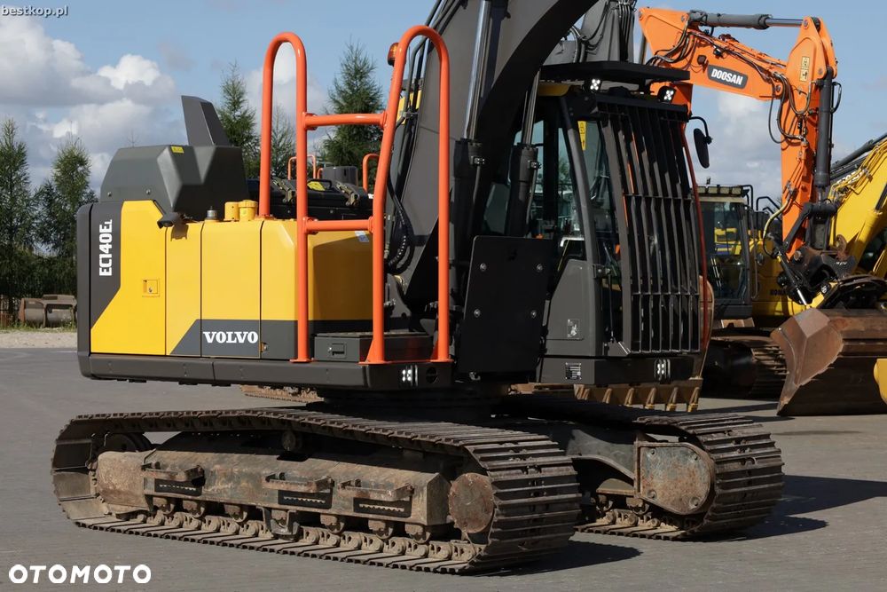 Volvo EC140EL - 13
