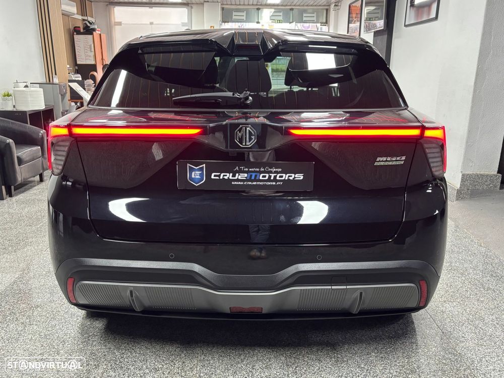 MG MG4 64 kWh Luxury - 7