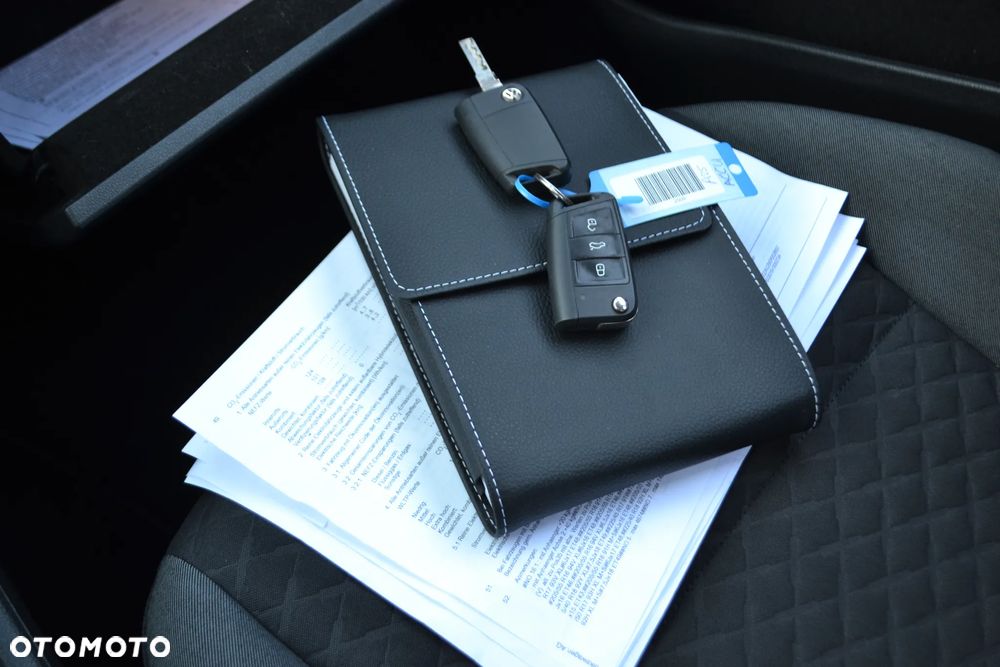 Volkswagen Golf Variant - 29