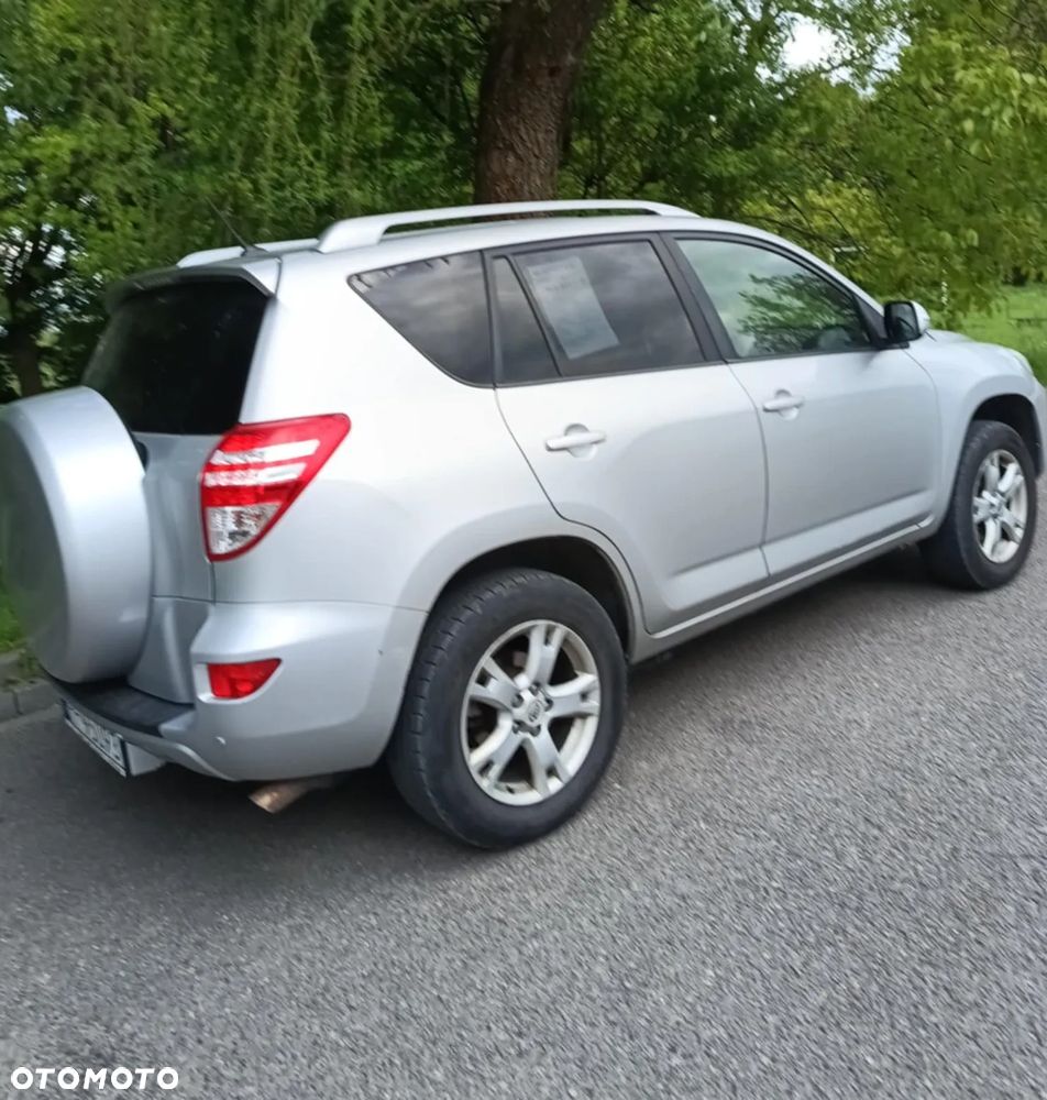 Toyota RAV4 2.0 VVT-i Premium - 4
