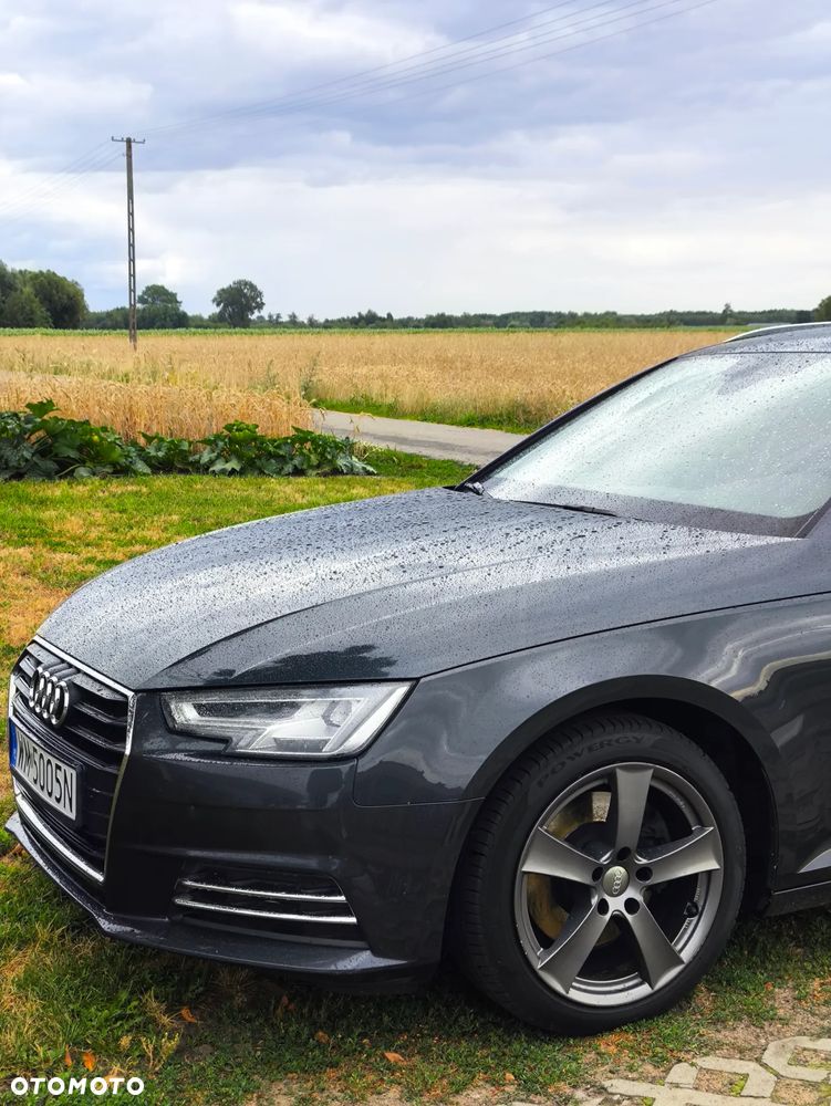 Audi A4 Avant 2.0 TDI S tronic - 30