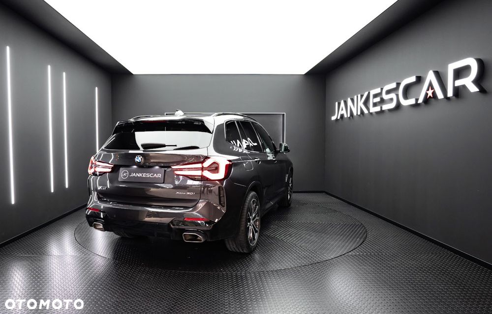 BMW X3 xDrive30i M Sport Edition - 11
