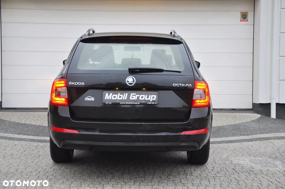 Skoda Octavia 1.6 TDI Ambition - 8