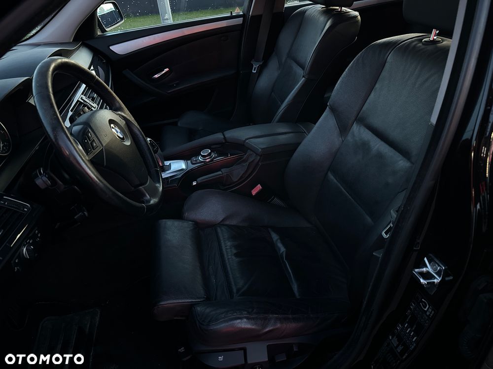BMW Seria 5 520d Touring - 7