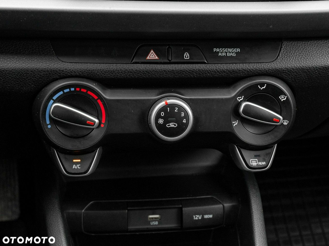 Kia Rio 1.2 M - 21