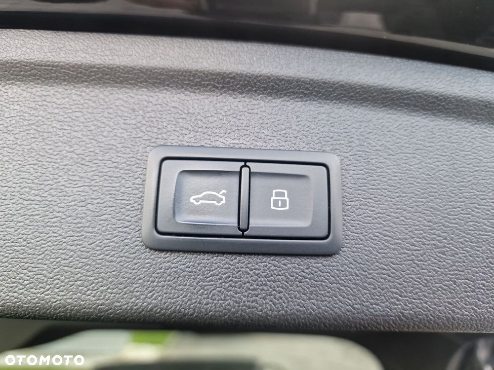 Audi RS3 Sportback TFSI Quattro S tronic - 27