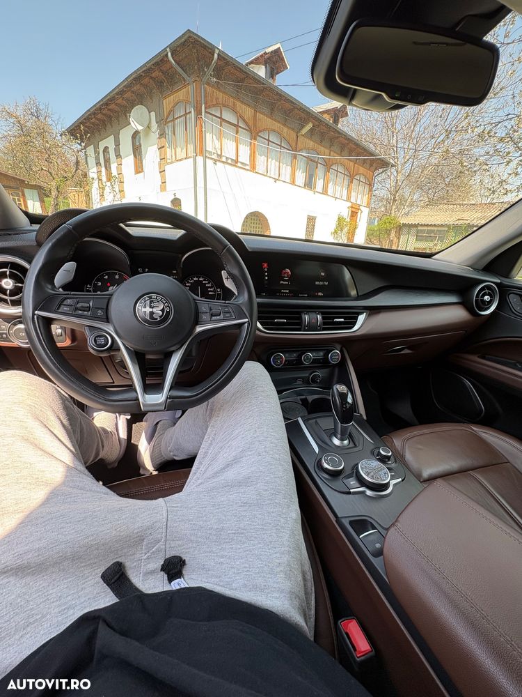 Alfa Romeo Stelvio 2.0 Turbo AWD AT8 Super - 7