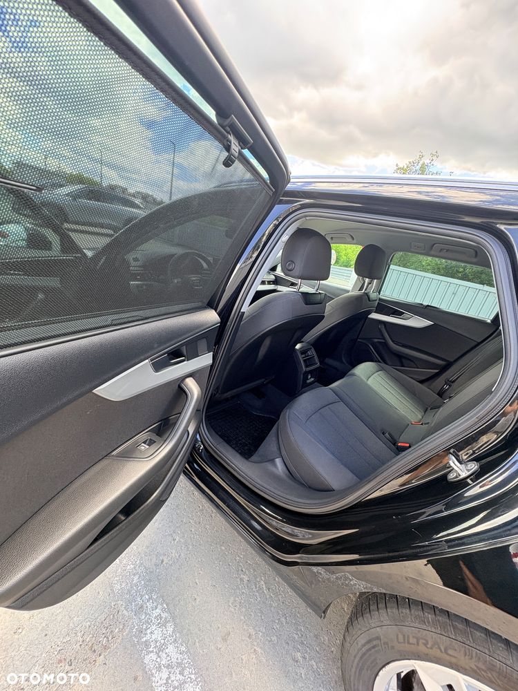 Audi A4 Avant 2.0 TDI S tronic - 9
