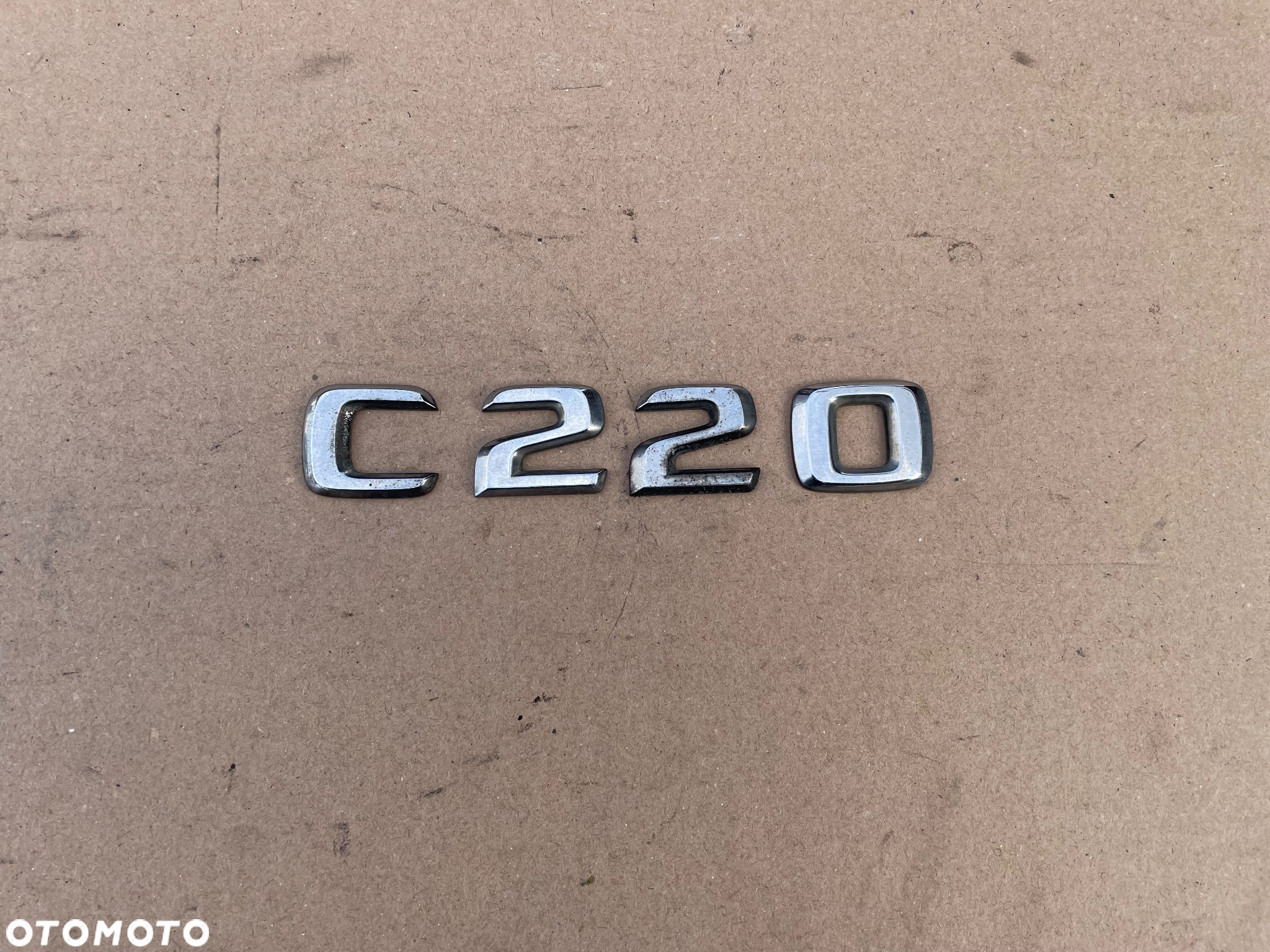 Emblemat napis znaczek Mercedes c w203 CL sportcoupe - 2