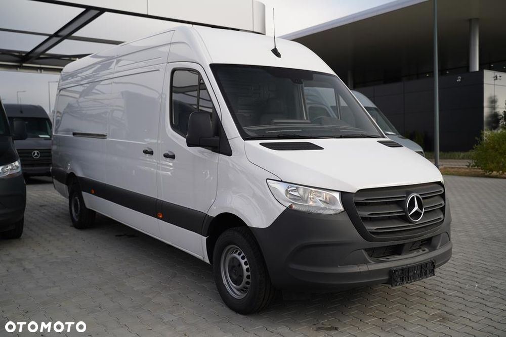 Mercedes-Benz Sprinter - 3