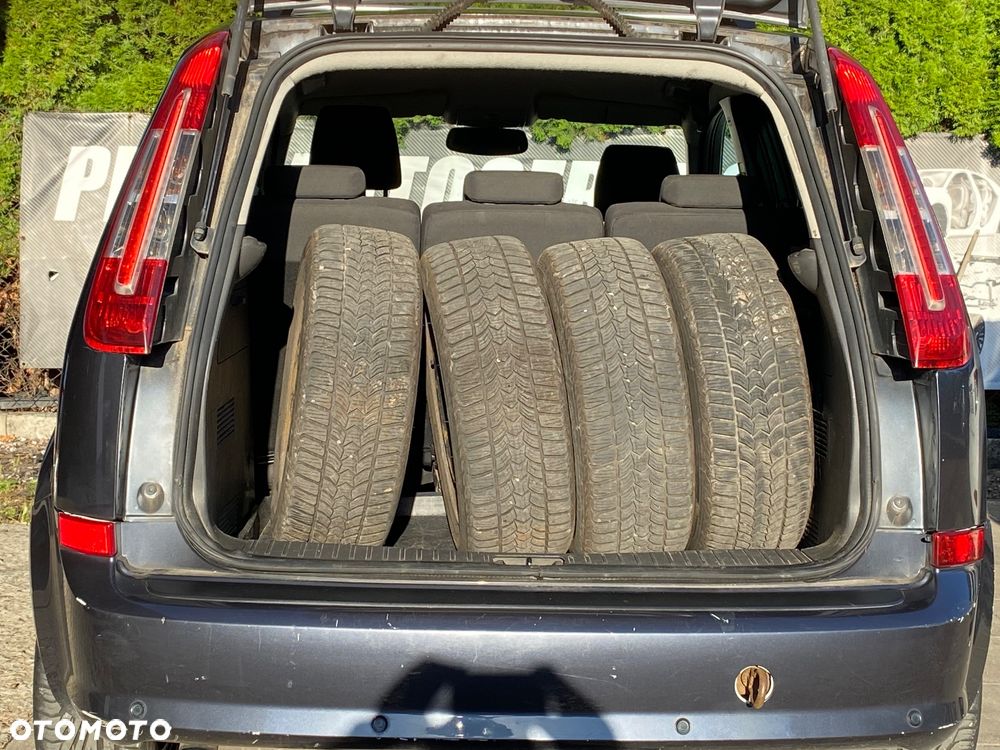 Ford C-MAX - 14