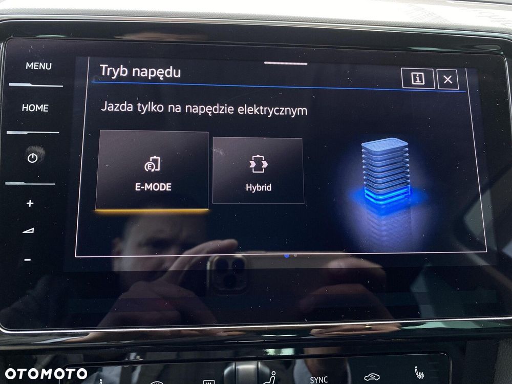 Volkswagen Passat - 25