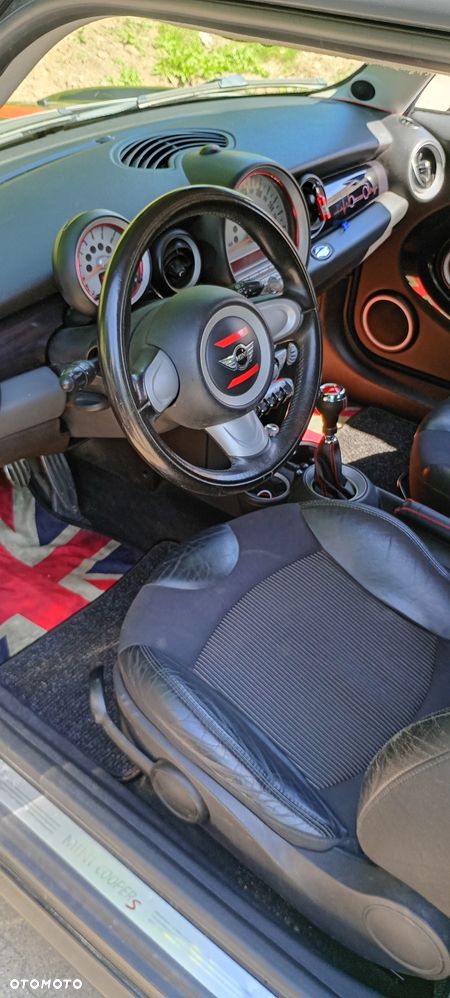 MINI Cooper S - 26