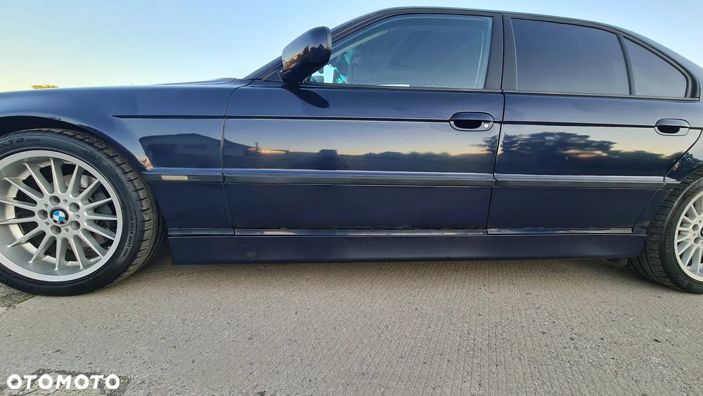 BMW Seria 7 - 15