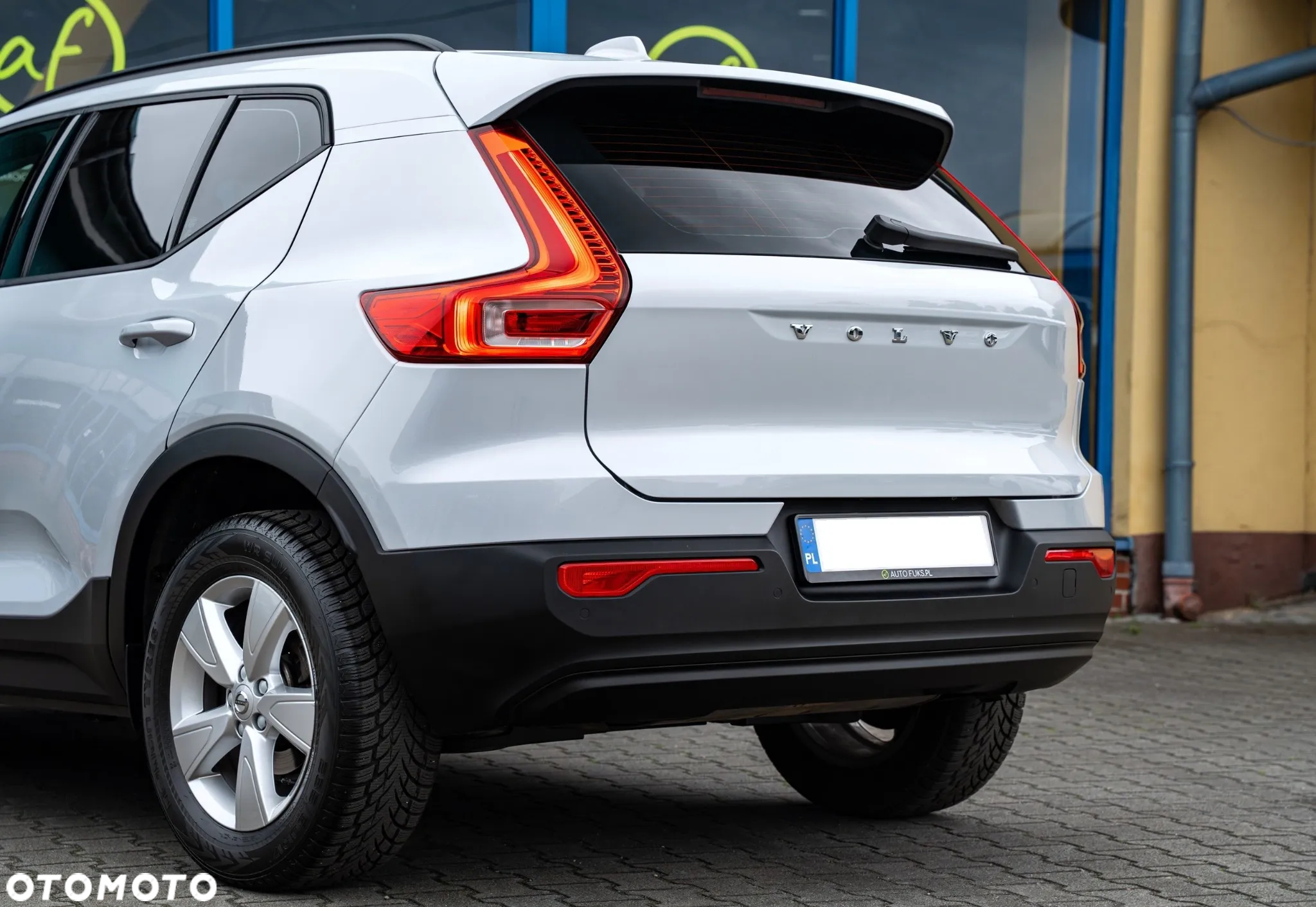 Volvo XC 40 T3 Momentum Core - 6
