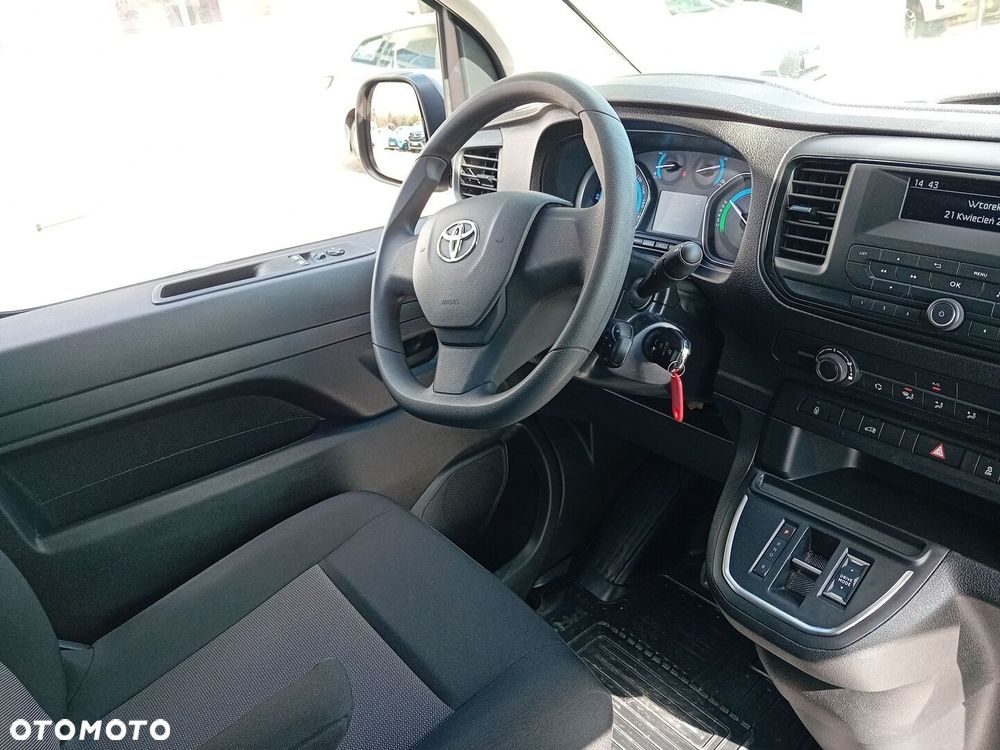 Toyota ProAce - 17