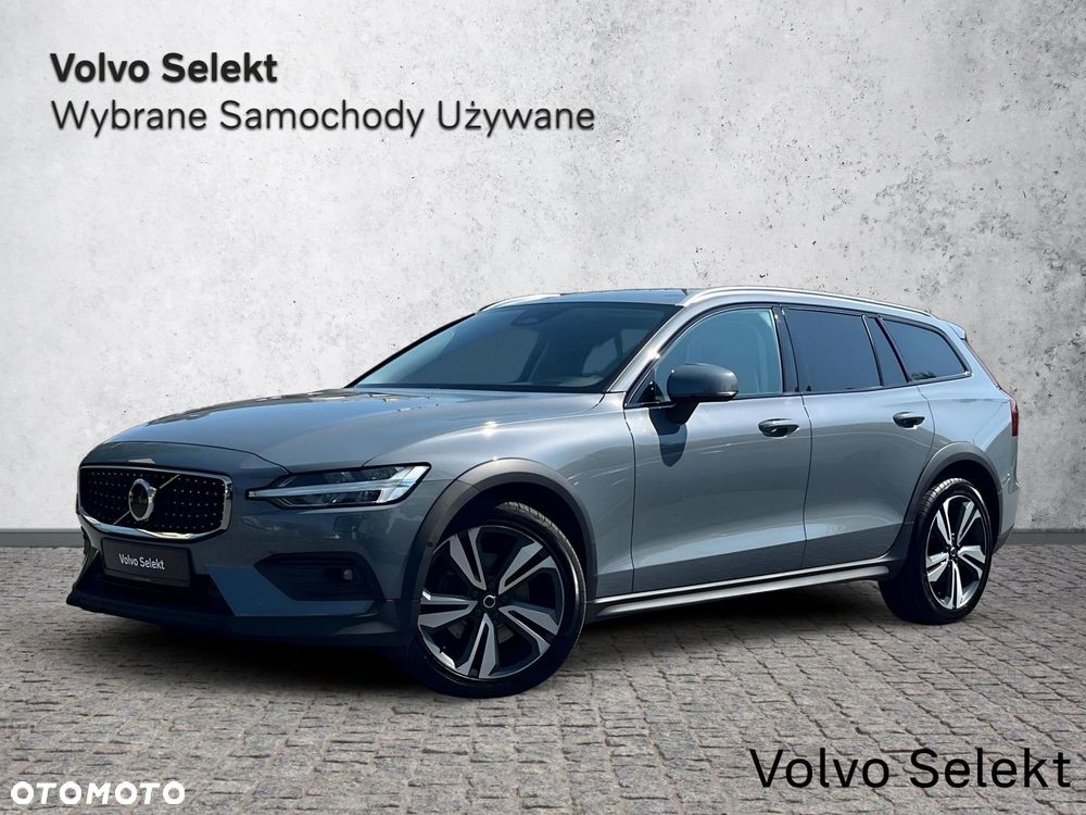 Volvo V60 Cross Country - 2