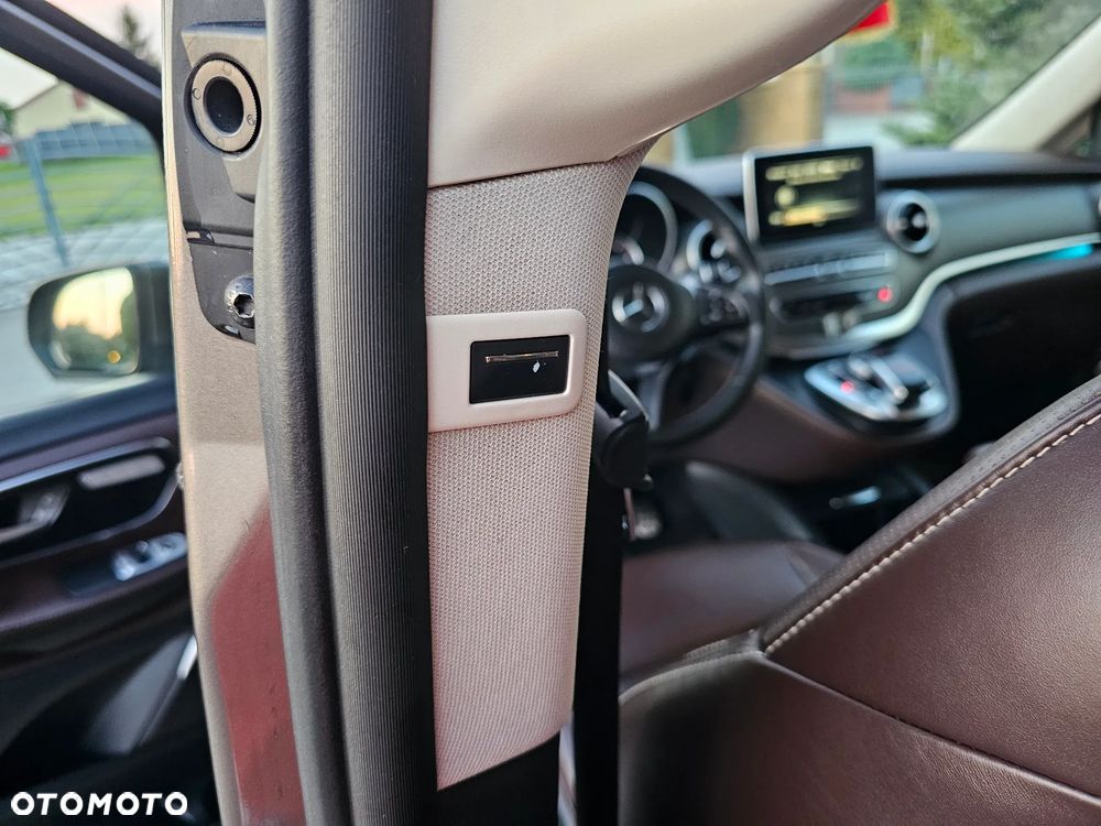 Mercedes-Benz Klasa V 250 (BlueTEC) d Avantgarde 7G-Tronic (d³ugi) - 14