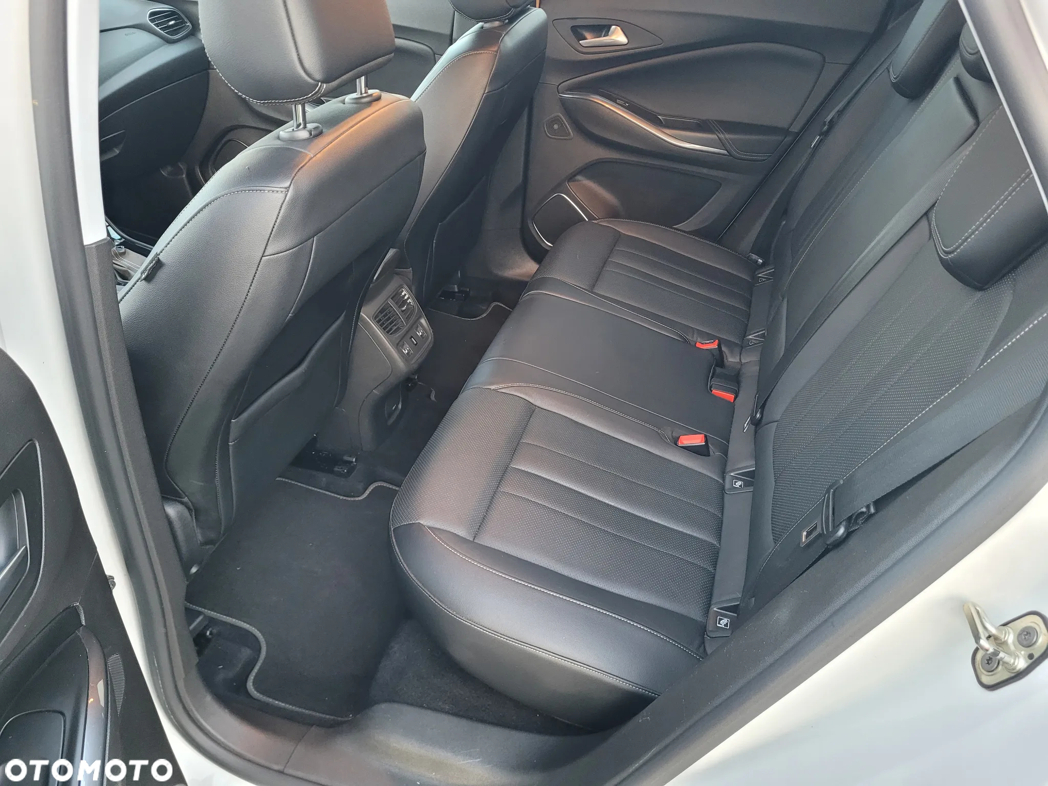 Opel Grandland X 2.0 D Start/Stop Automatik Ultimate - 21