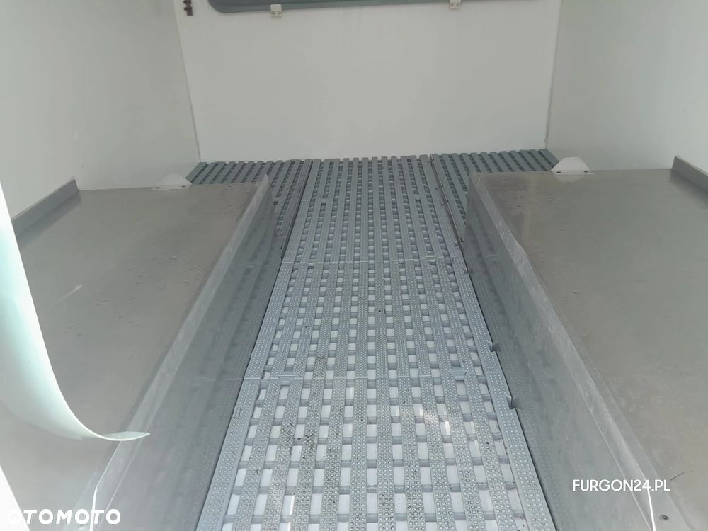 KONTENER IZOTERMA CHŁODNIA MROŹNIA NR 632 - 6