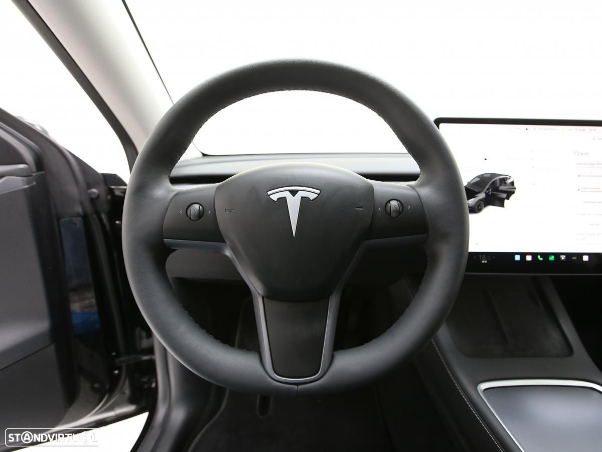 Tesla Model Y Long Range Tração Integral - 19