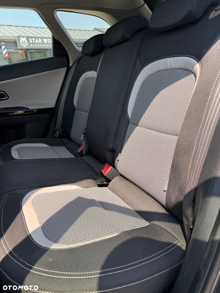 Kia Ceed 1.6 GDI Platinum Edition - 20