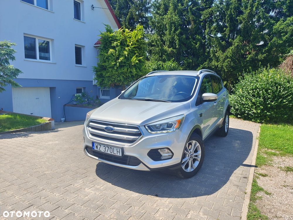 Ford Kuga 2.0 TDCi 4x2 Titanium