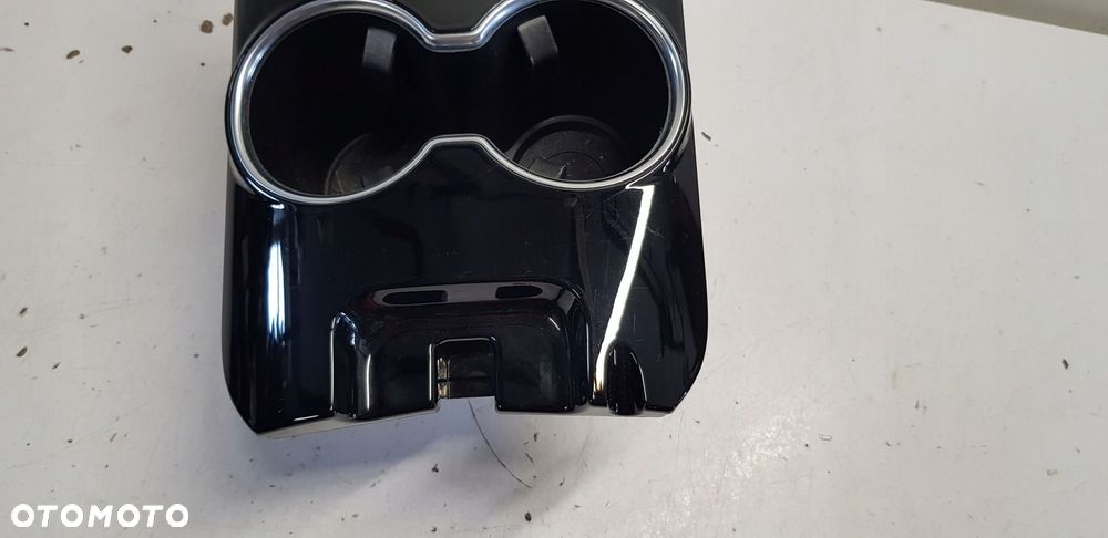 przełącznik ręcznego uchwyt na kubek Ford Mondeo mk5 - 2