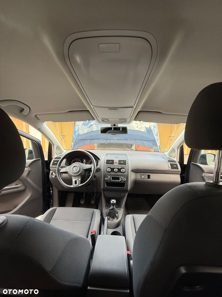 Volkswagen Touran 1.6 TDI DPF Comfortline - 2