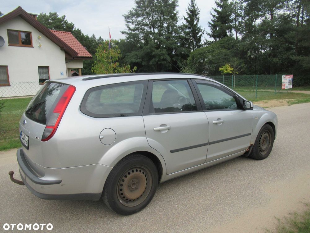 Ford Focus - 4
