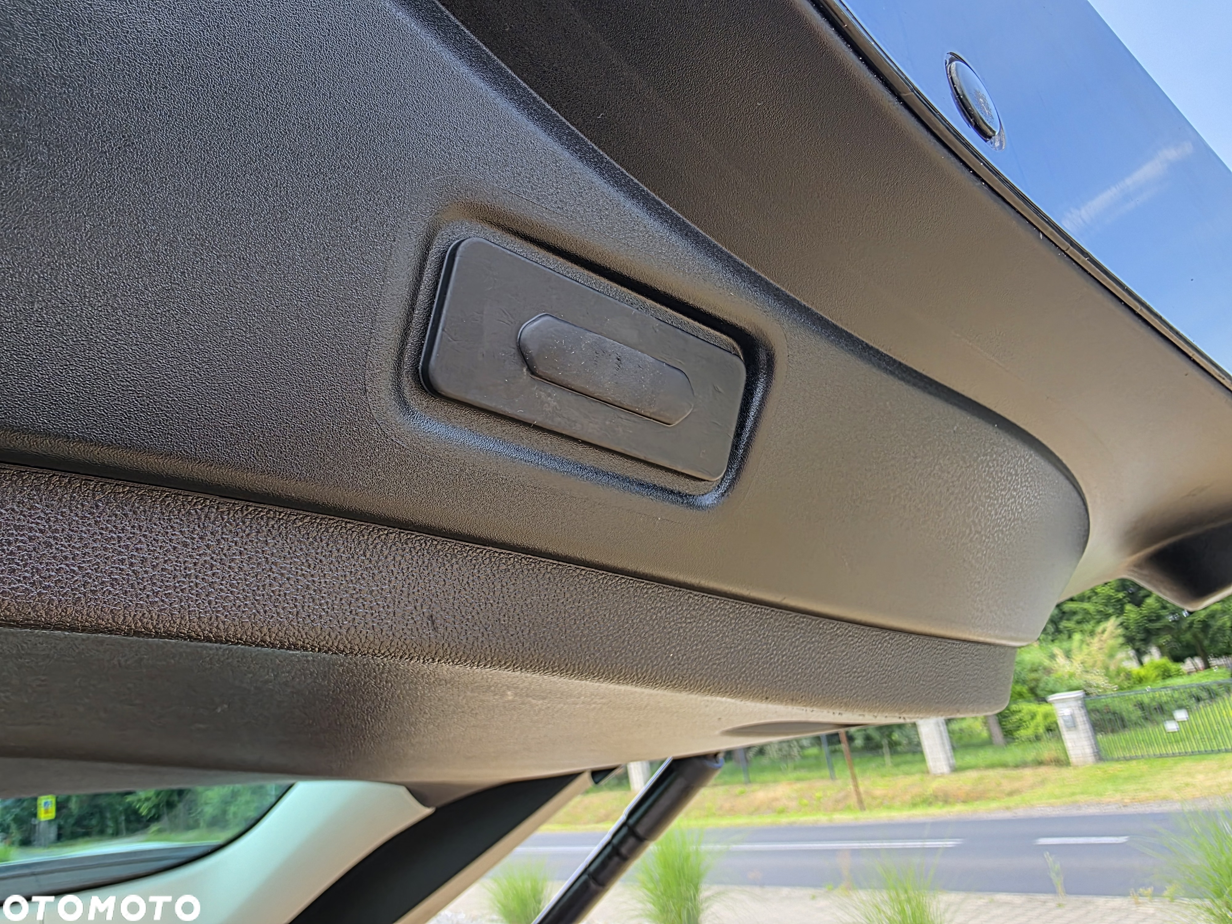 Renault Espace 1.6 dCi Energy SL Techno EDC 7 os - 12