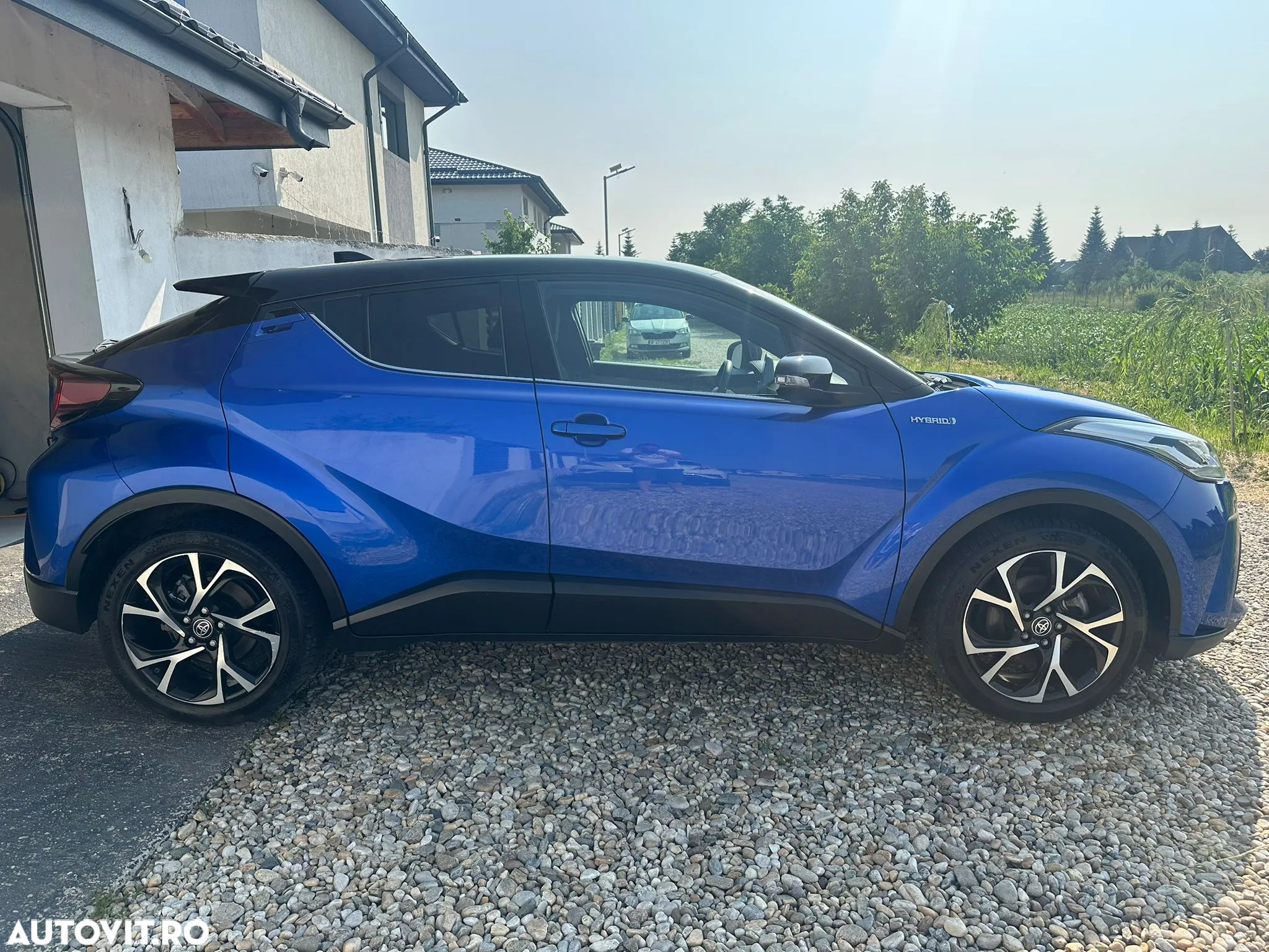 Toyota C-HR 2.0 HSD 184 CP 4x2 CVT C-ult Style bi-tone - 10
