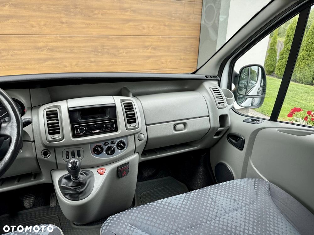 Renault Trafic - 20