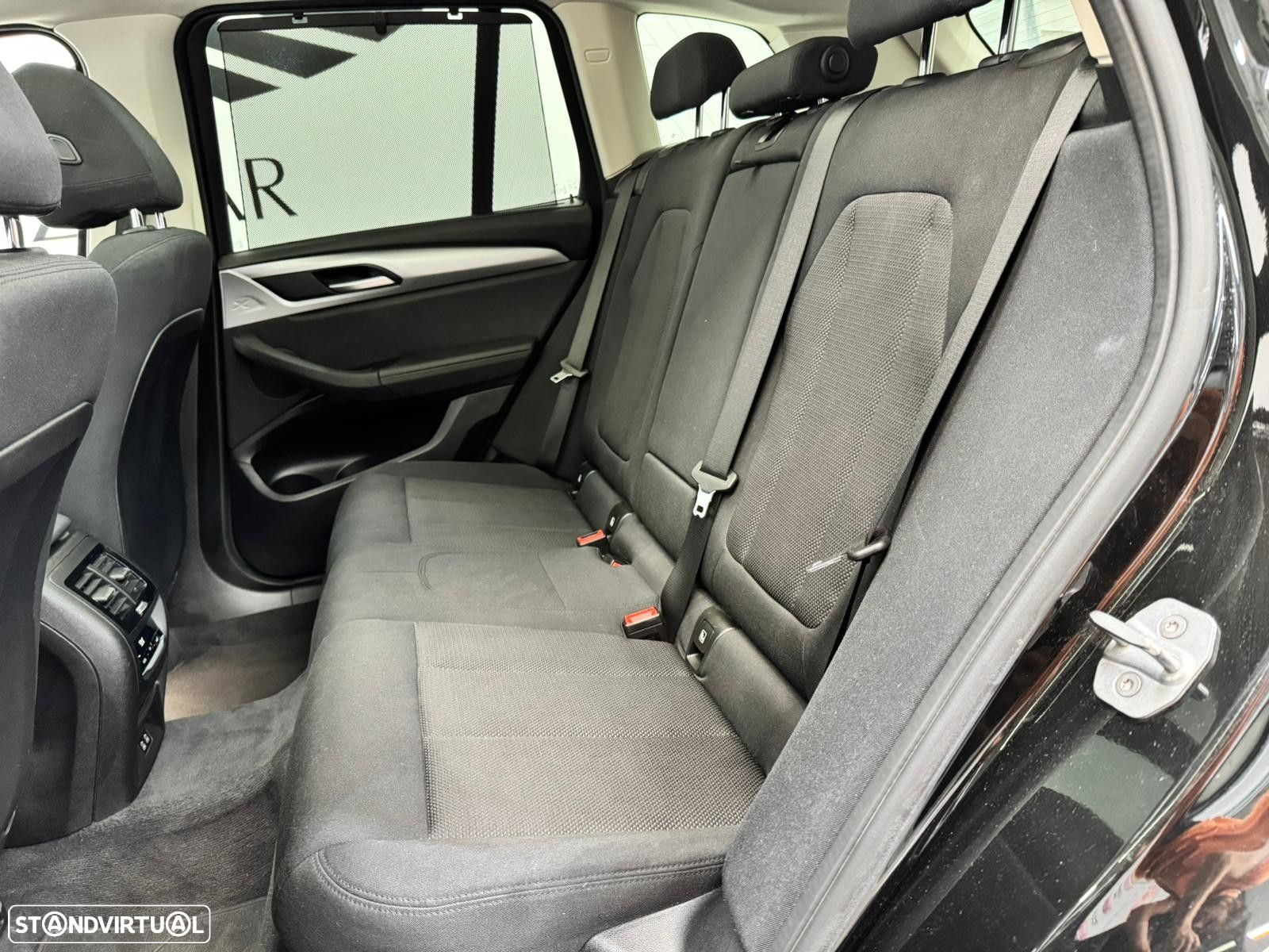 BMW X3 18 d sDrive Advantage Auto - 9