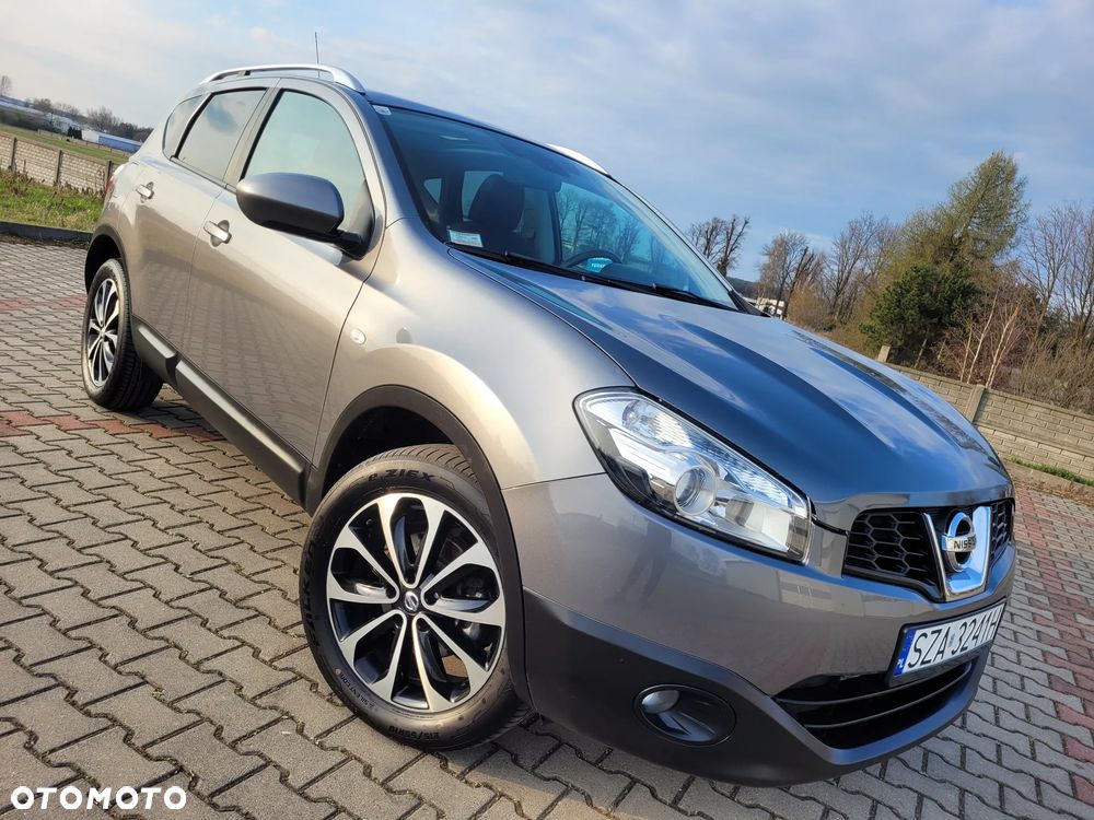 Nissan Qashqai - 2