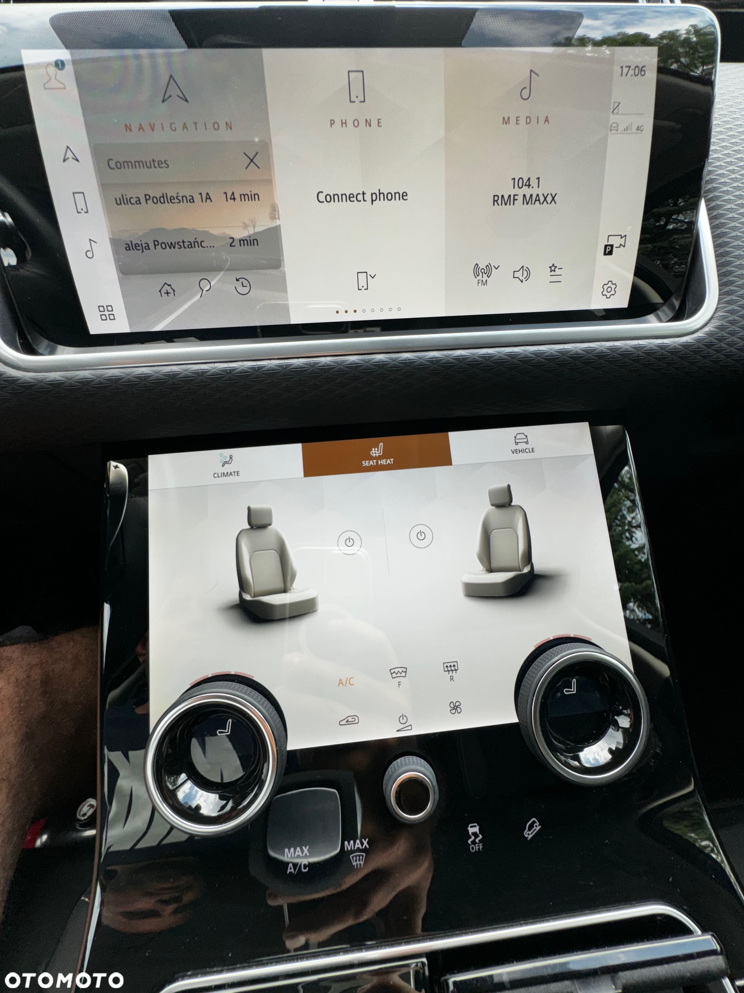 Land Rover Range Rover Velar 2.0 P250 S - 13