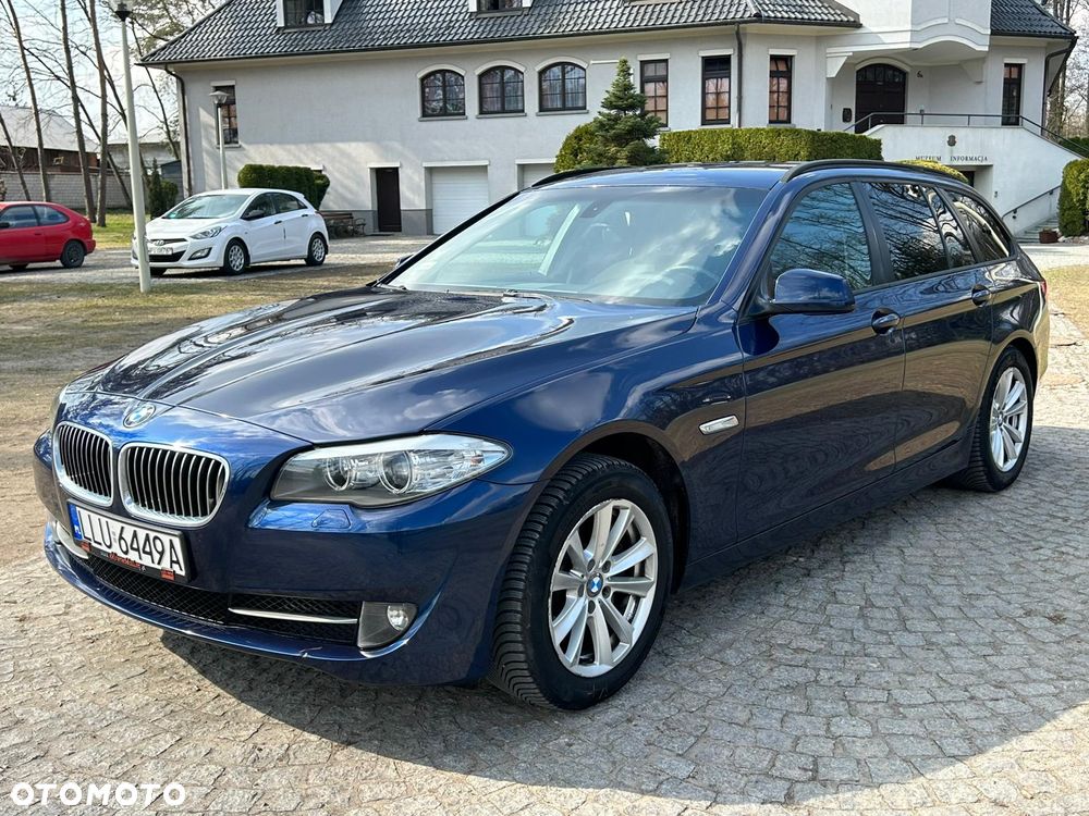 BMW Seria 5 528i xDrive - 5