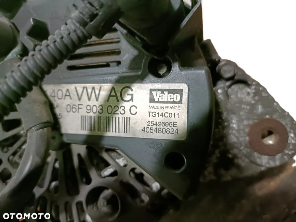 VOLKSWAGEN GOLF V 03-09 1,9 TDI alternator VALEO 06F903023C * - 4