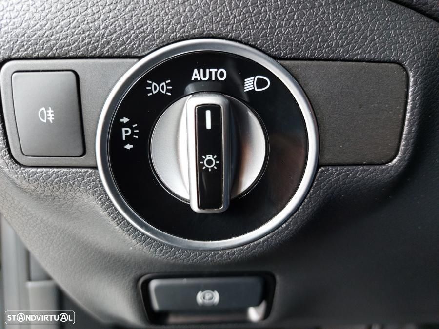 Mercedes-Benz CLA 180 d Shooting Brake Aut. - 20