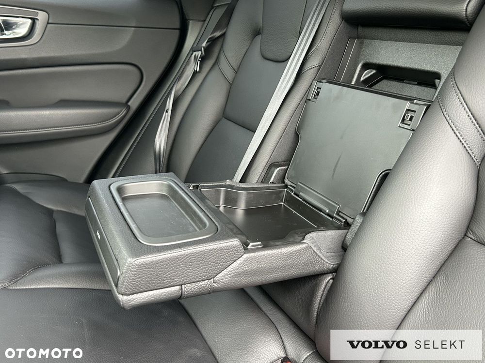 Volvo XC 60 - 29