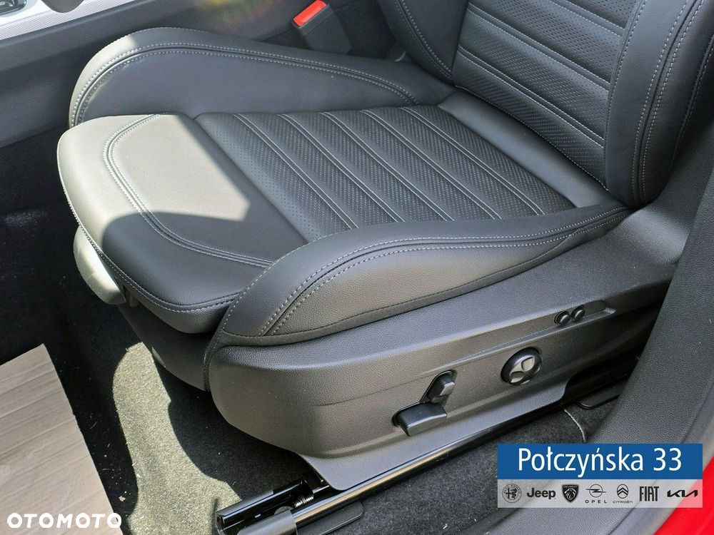 Alfa Romeo Stelvio - 16